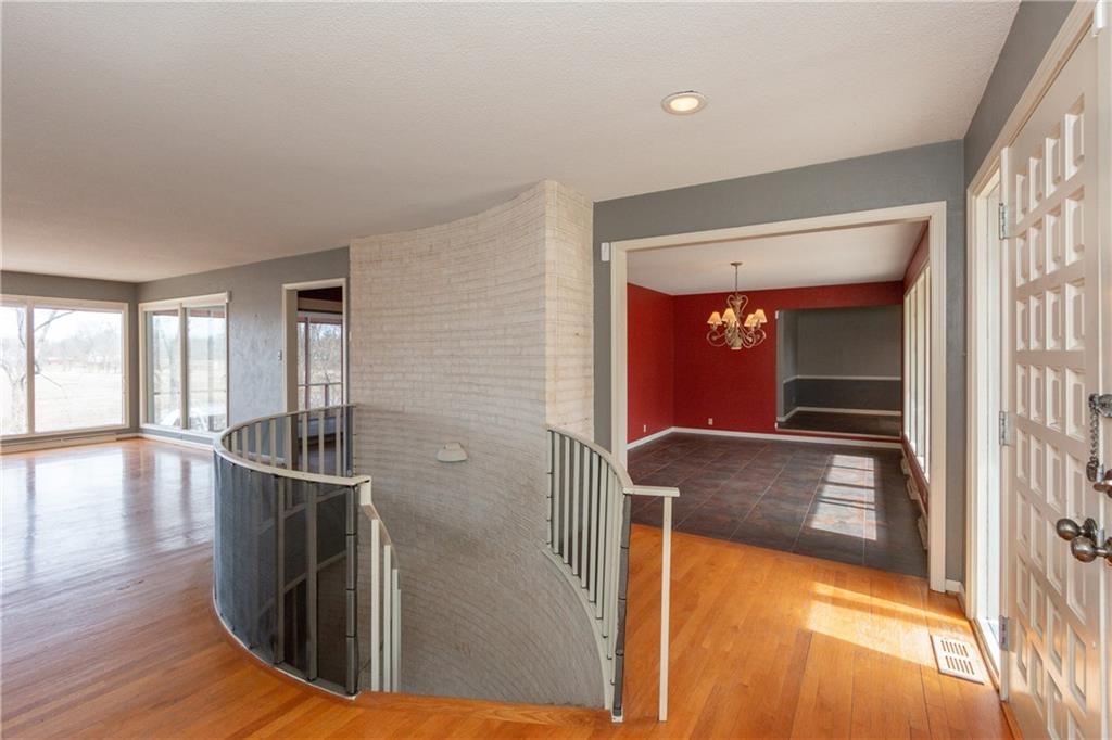 4430 North Riverside Drive Columbus, IN 47203 - Photo 19 of 45 Gallery Image 19