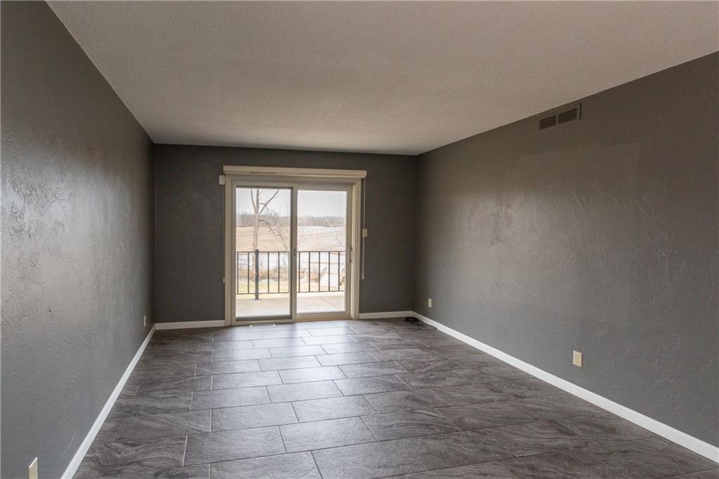 4430 North Riverside Drive Columbus, IN 47203 - Photo 30 of 45 Gallery Image 30