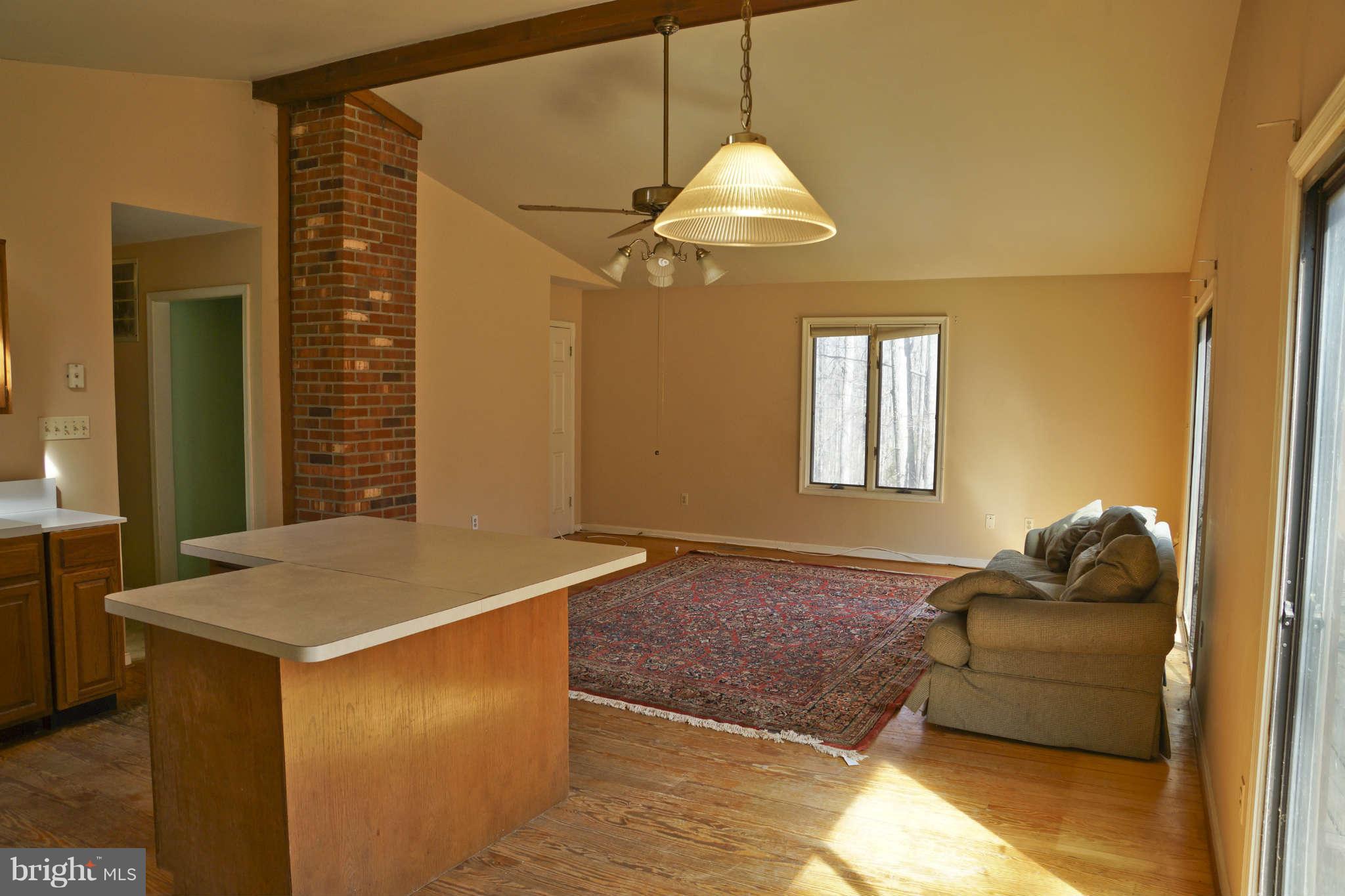 10268 Stillhouse Road Delaplane, VA 20144 - Photo 13 of 30 Living Room