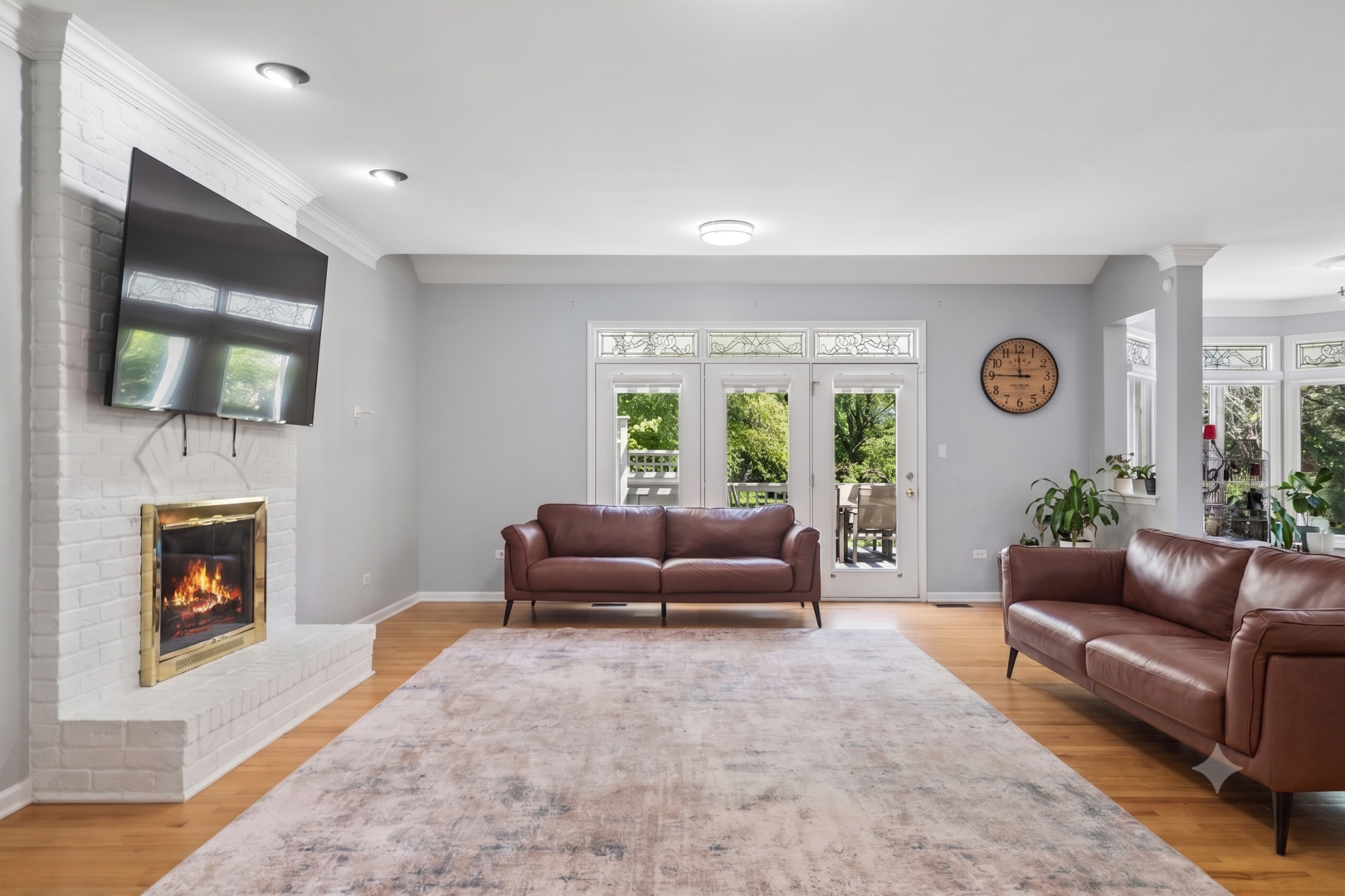 2207 Leverenz Road Naperville, IL 60564 - Photo 15 of 43
