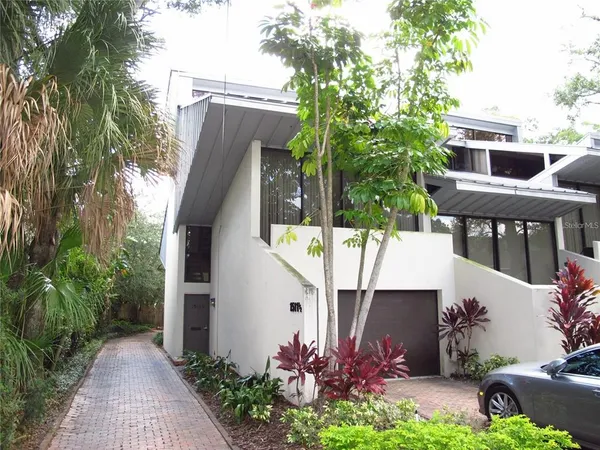 $4,950 | 1511 South Bay Villa Place, Unit 1/2, Tampa, FL 33629