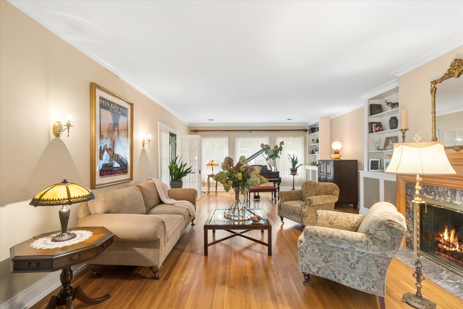 310 North Delaplaine Road Riverside, IL 60546 - Photo 5 of 35 Gallery Image 5