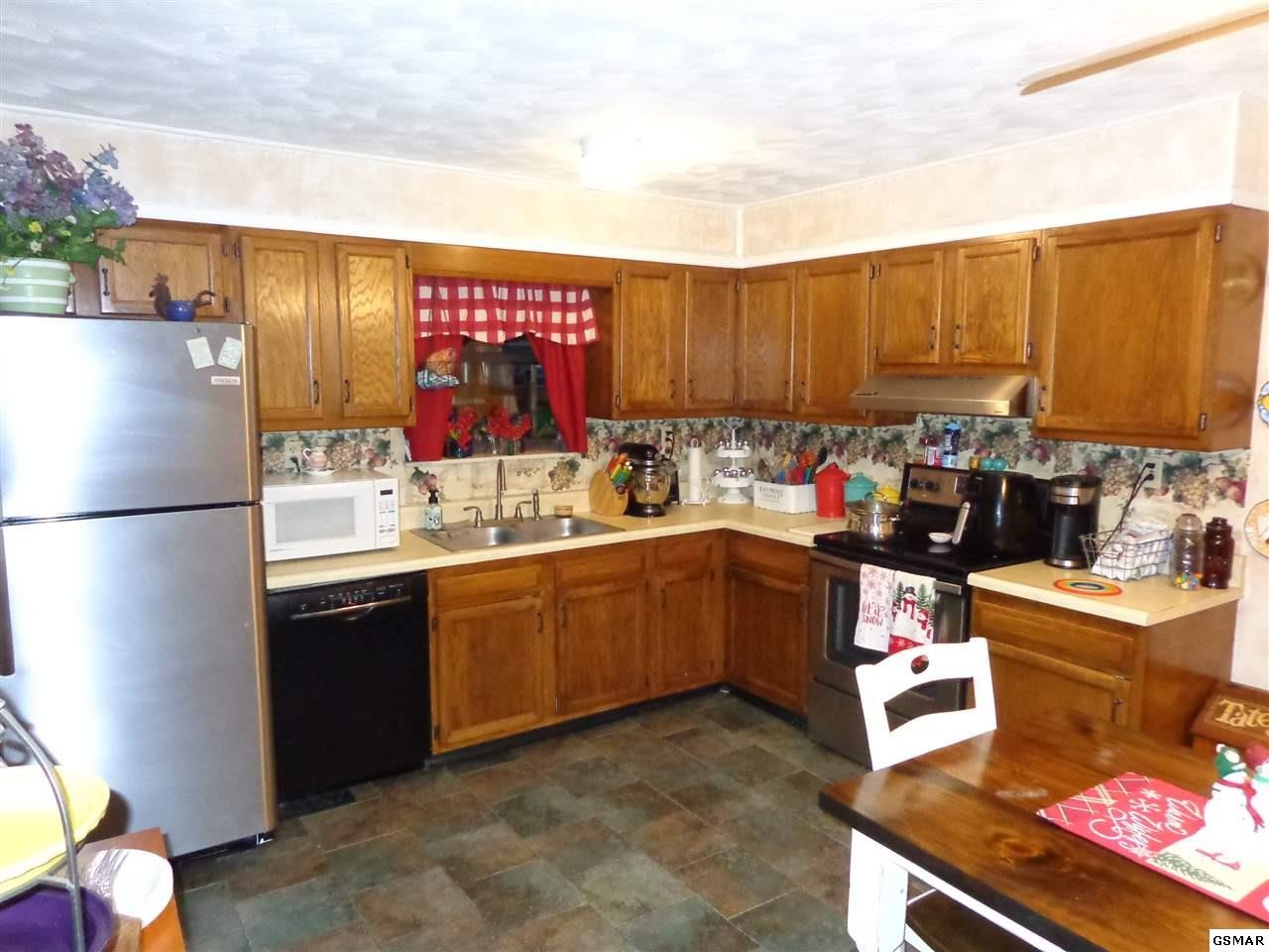 1745 Westward Road New Market, TN 37820 - Photo 3 of 33 Gallery Image 3