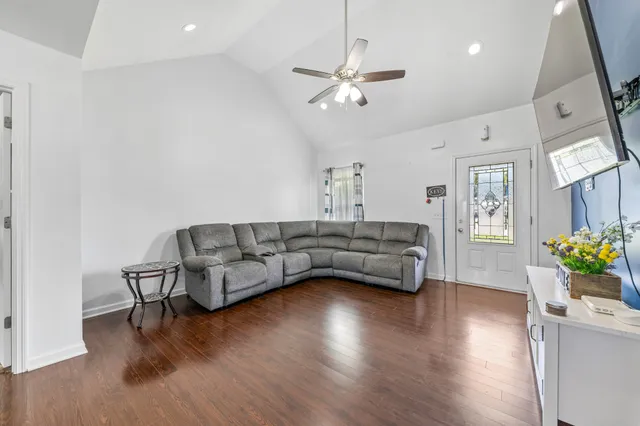 $289,000 | 315 Daytona Drive, Cornersville, TN 37047