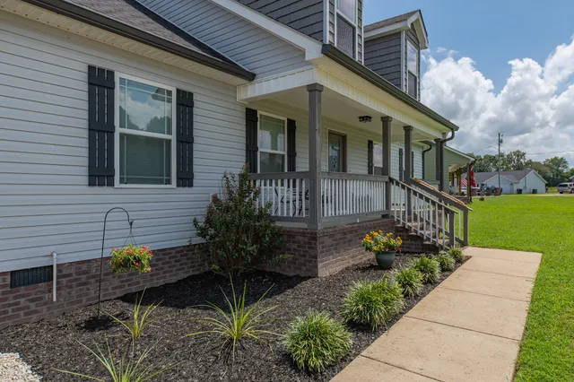 $289,000 | 315 Daytona Drive, Cornersville, TN 37047