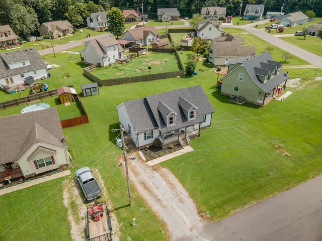 $289,000 | 315 Daytona Drive, Cornersville, TN 37047