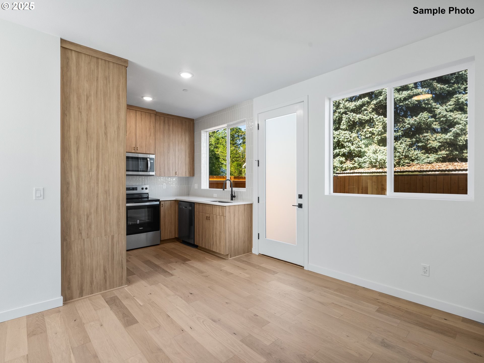 3270 Southeast 115th Avenue Portland, OR 97266 - Photo 4 of 14