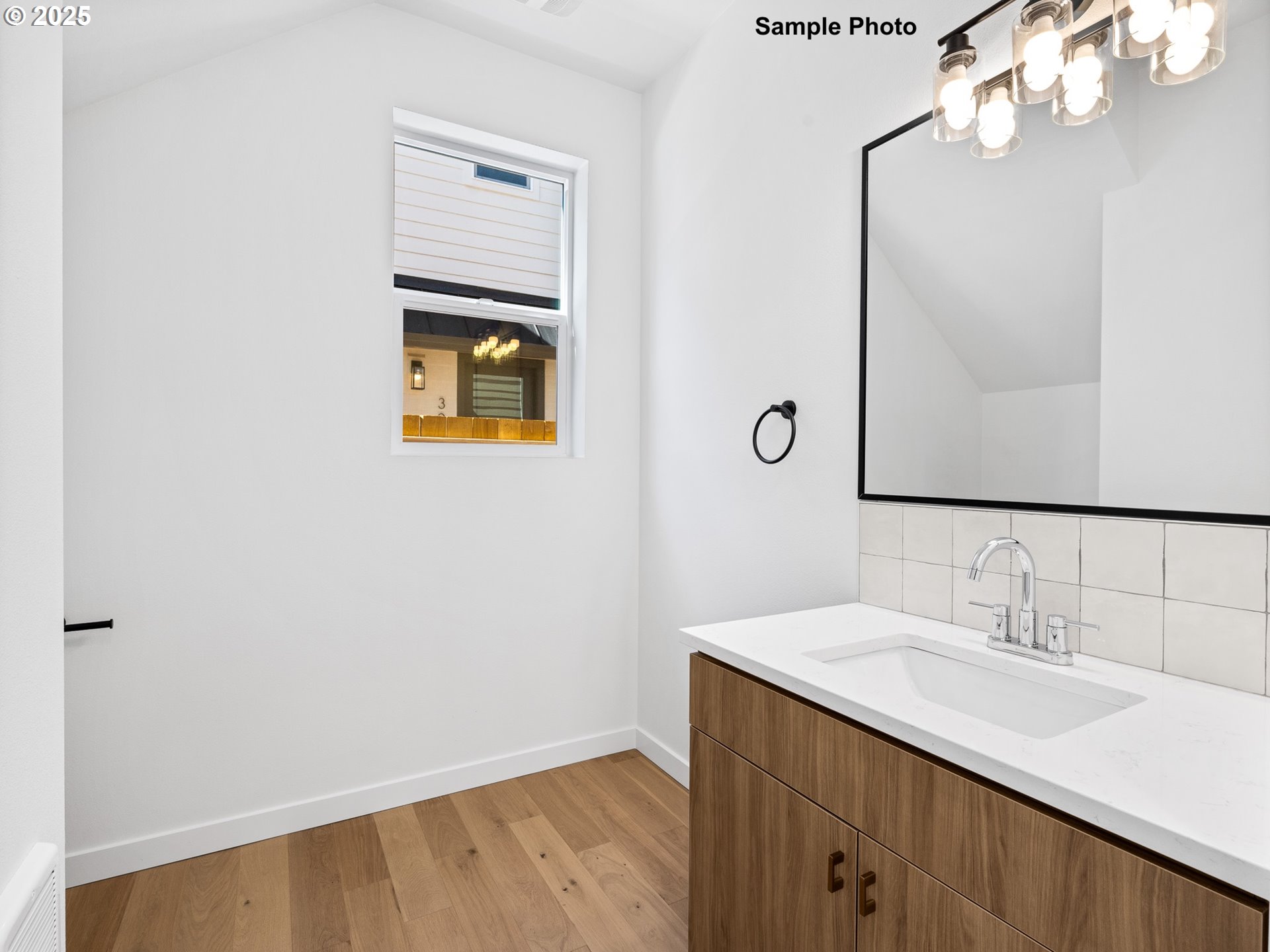 3270 Southeast 115th Avenue Portland, OR 97266 - Photo 7 of 14