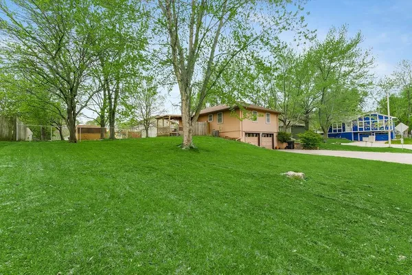 $265,000 | 409 Creach Drive, Warrensburg, MO 64093