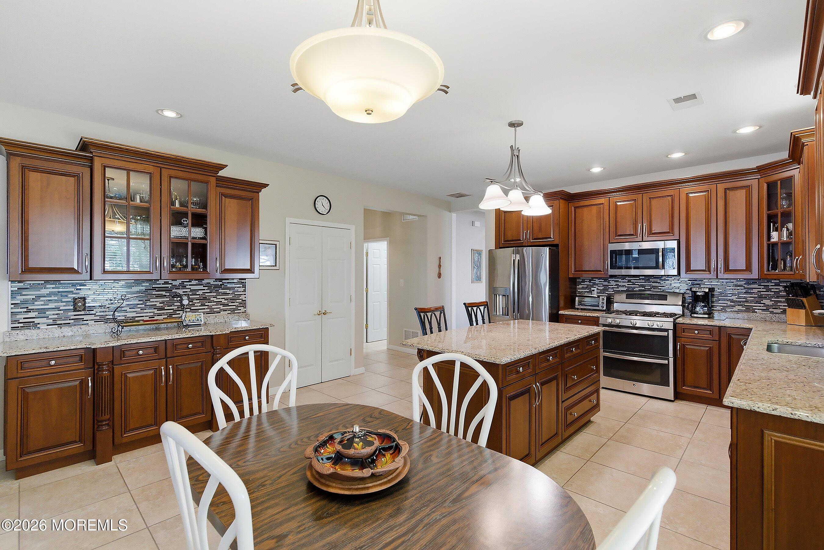 38 Banstead Way Jackson, NJ 08527 - Photo 10 of 50 13-Breakfast Area 1A