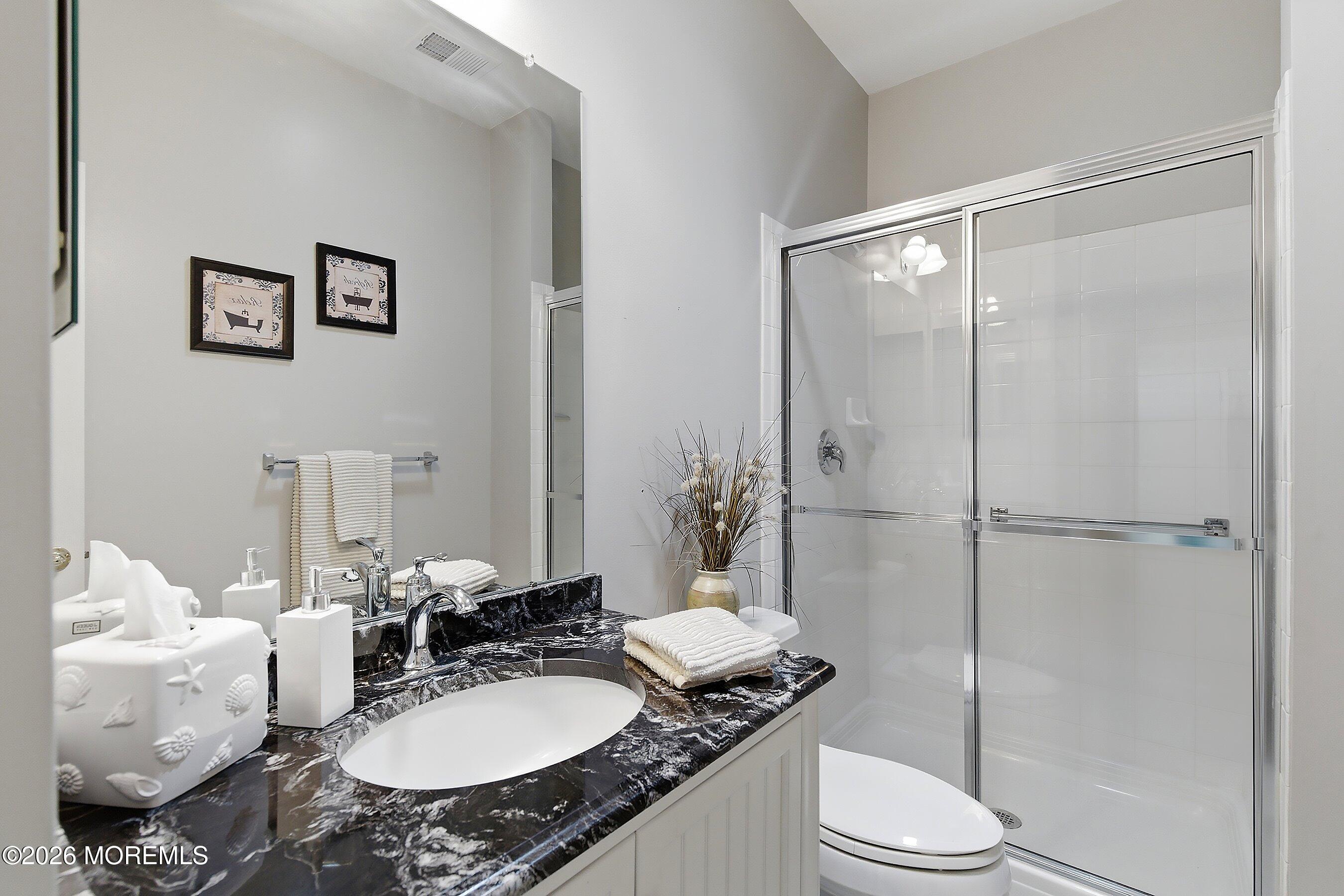 38 Banstead Way Jackson, NJ 08527 - Photo 17 of 50 Main Bath