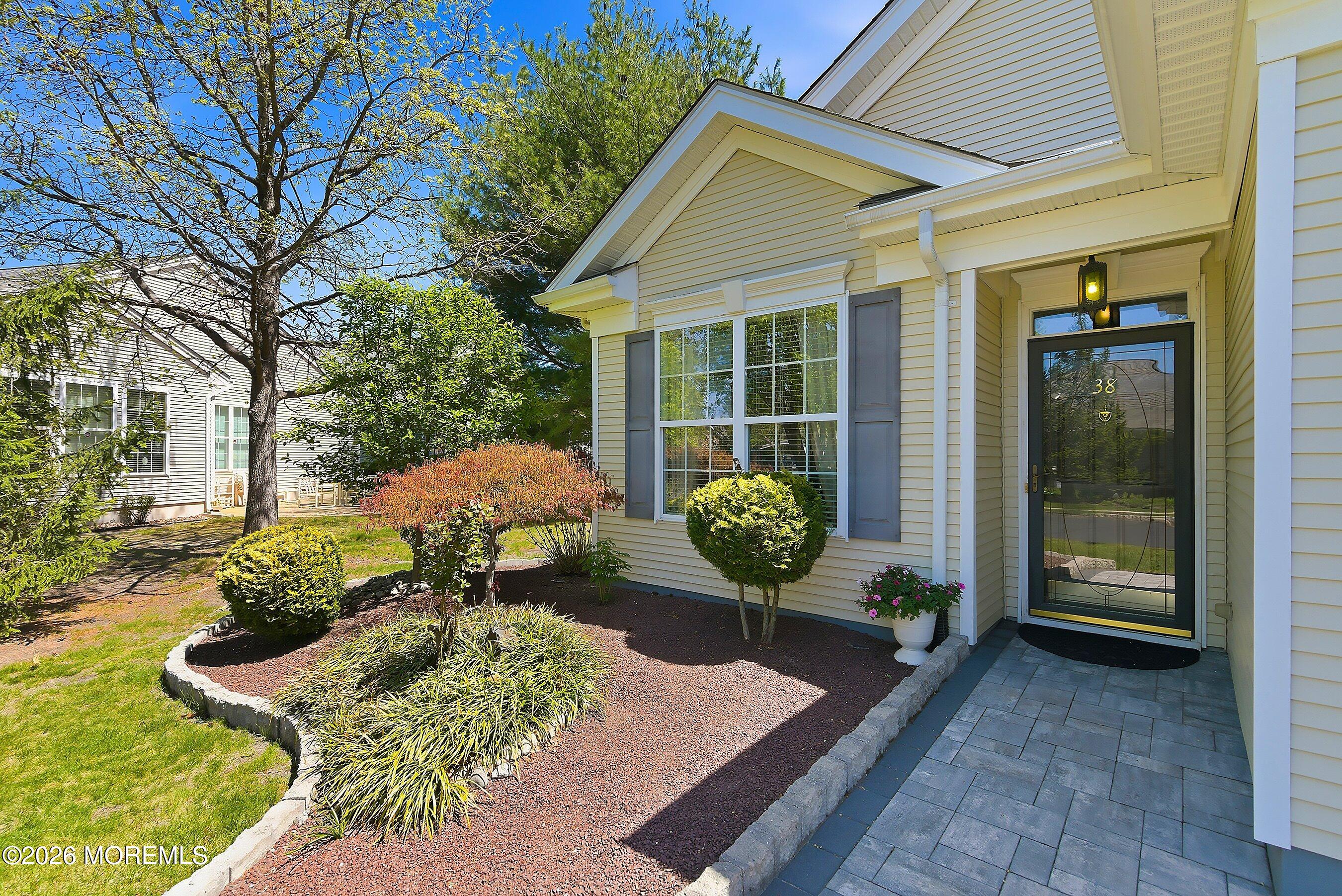 38 Banstead Way Jackson, NJ 08527 - Photo 2 of 50 -Front Entrance