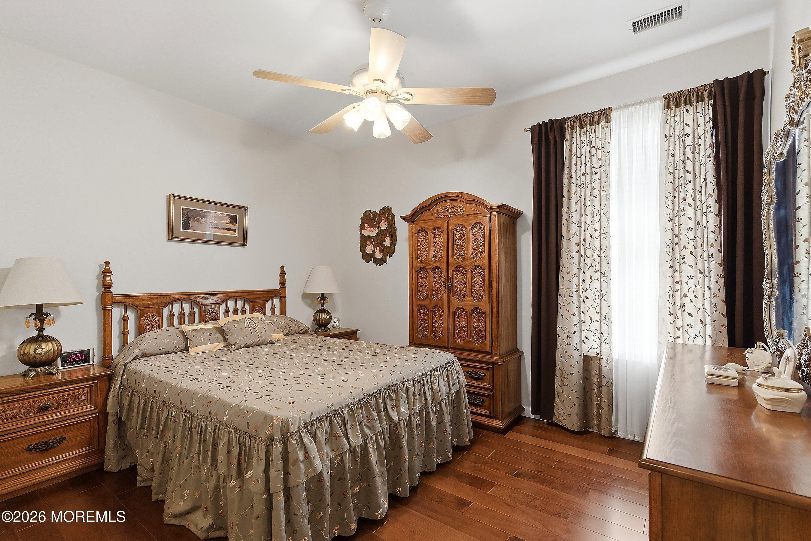 38 Banstead Way Jackson, NJ 08527 - Photo 22 of 50 Bedroom
