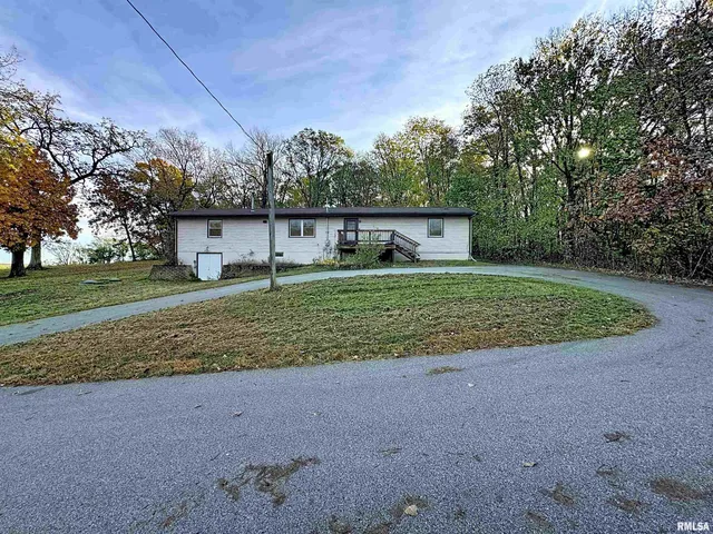 $169,900 | 6520 Highway 150, Alpha, IL 61413