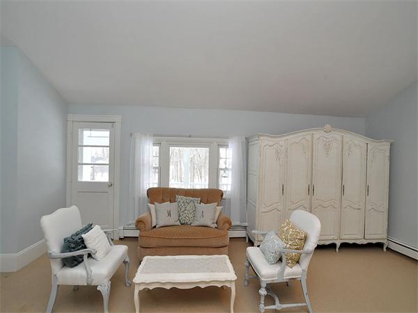 10 Brook Road Sharon, MA 02067 - Photo 15 of 24 Gallery Image 15