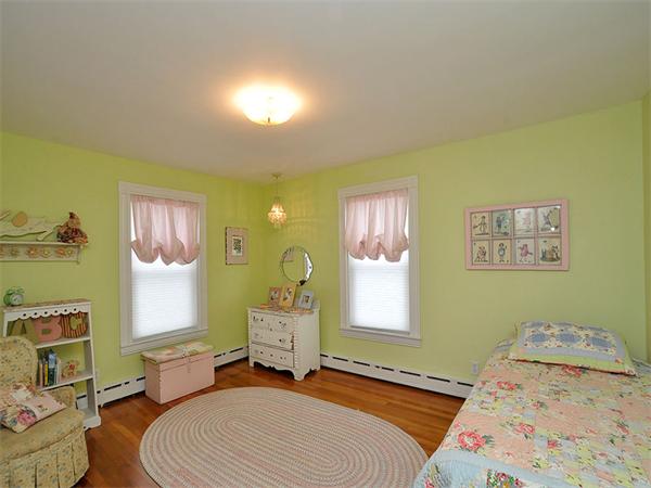 10 Brook Road Sharon, MA 02067 - Photo 17 of 24 Gallery Image 17