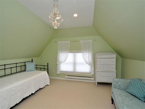 10 Brook Road Sharon, MA 02067 - Photo 21 of 24 Gallery Image 21