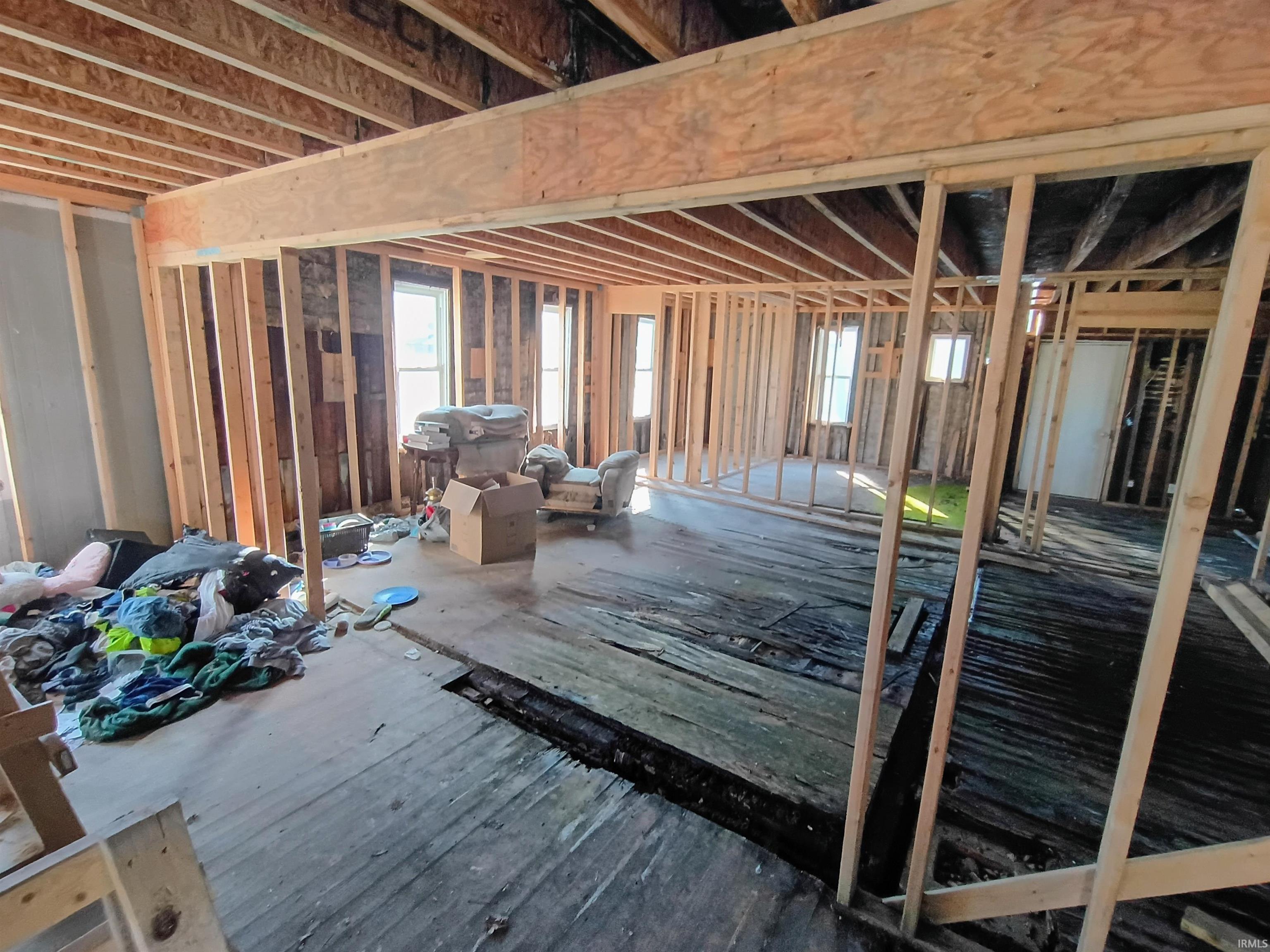 328 Jay Street Rochester, IN 46975 - Photo 12 of 35