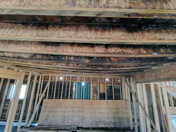 $76,000 | 328 Jay Street, Rochester, IN 46975