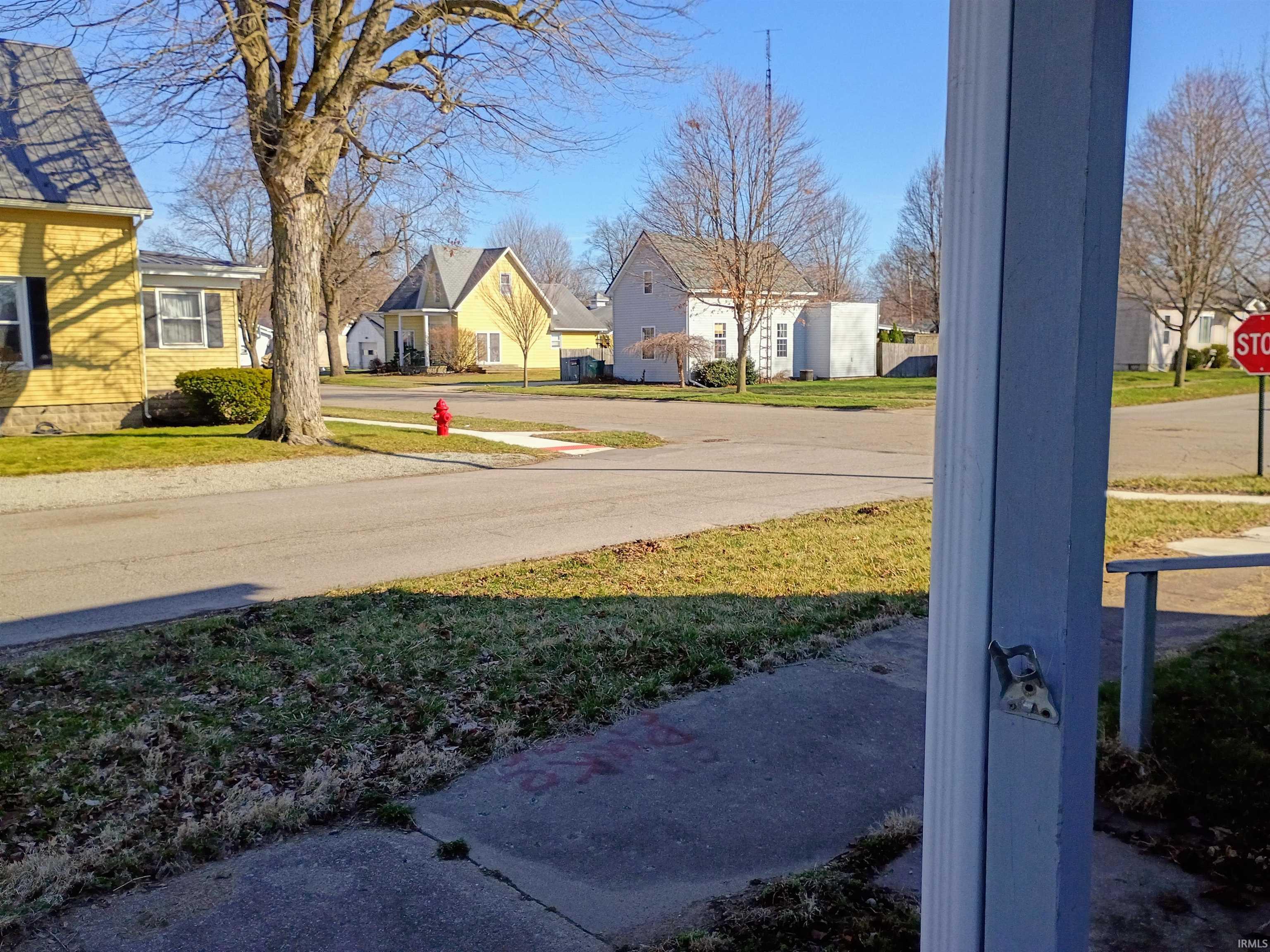 328 Jay Street Rochester, IN 46975 - Photo 30 of 35