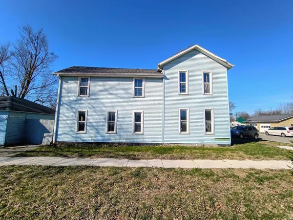 $76,000 | 328 Jay Street, Rochester, IN 46975
