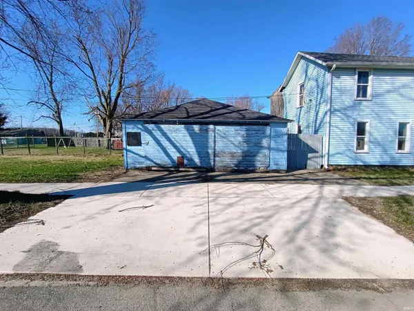 $76,000 | 328 Jay Street, Rochester, IN 46975