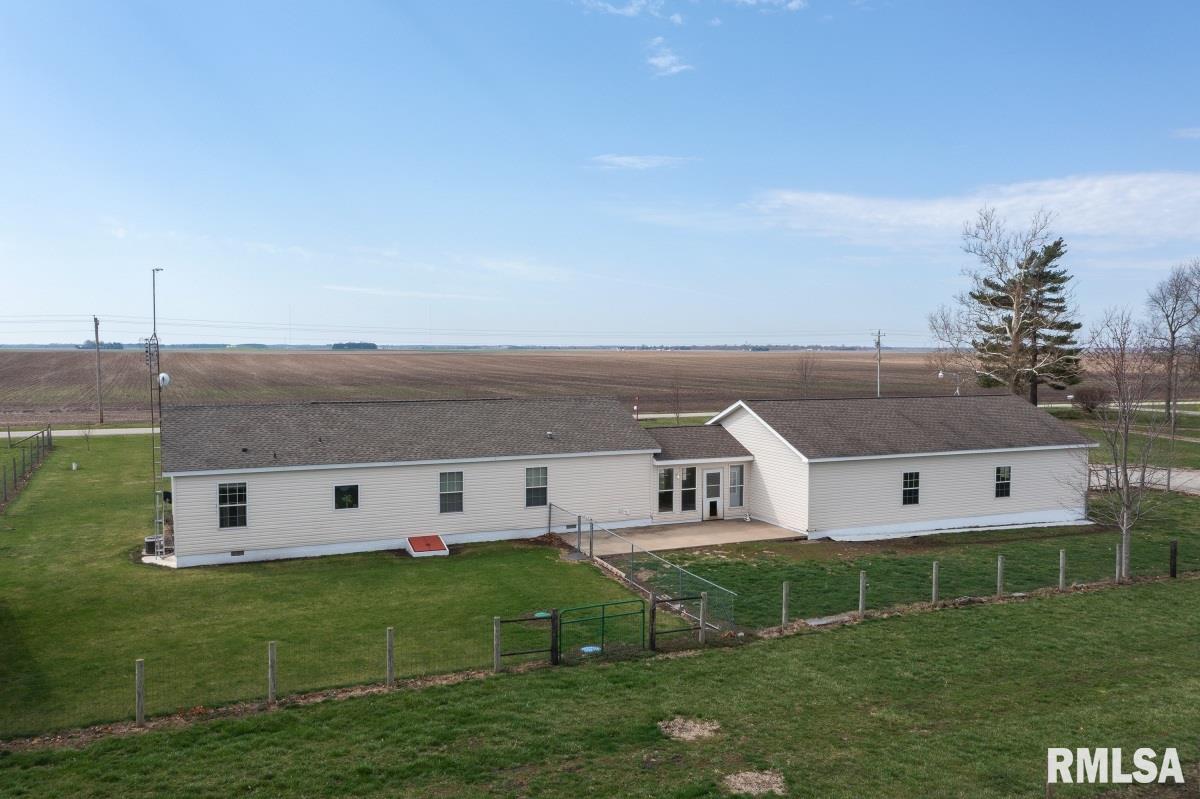 11635 Maurer Road Buffalo, IL 62515 - Photo 39 of 50 Gallery Image 39