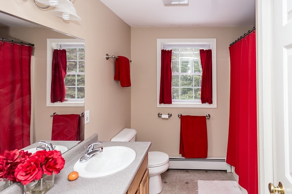 17 Meadow Lane Rochester, NH 03867 - Photo 21 of 40
