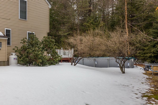 17 Meadow Lane Rochester, NH 03867 - Photo 5 of 40