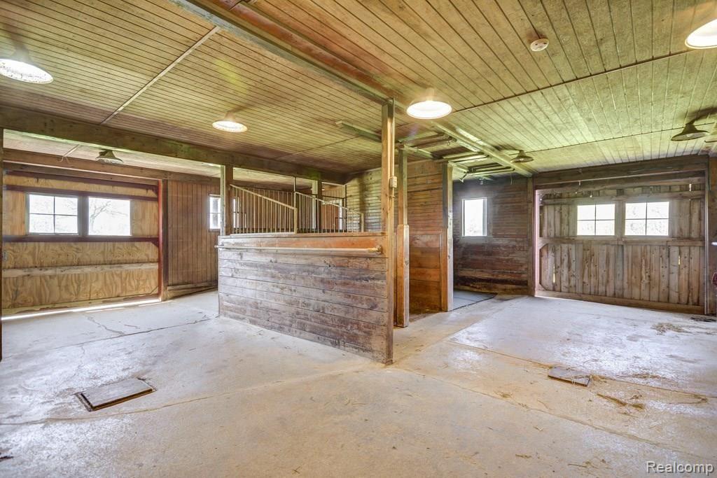 3628 Thornville Road Metamora, MI 48455 - Photo 8 of 31 140.jpg