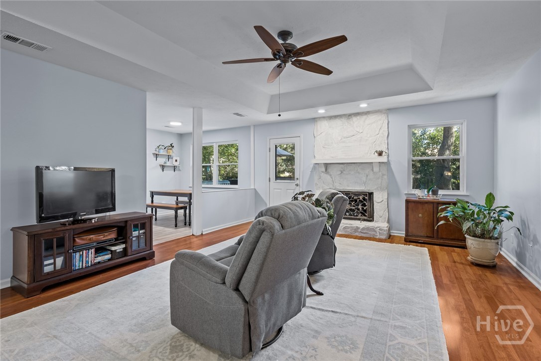 209 Deerwood Road Savannah, GA 31410 - Photo 12 of 34 Gallery Image 12