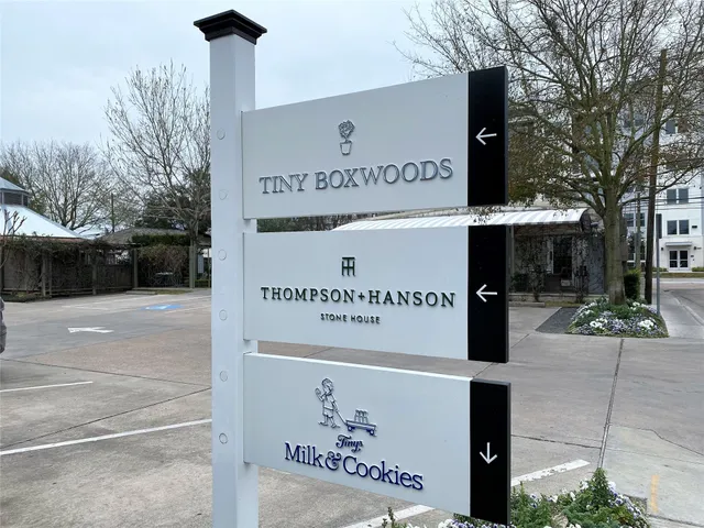 $4,000 | 2813 Saint Street, Houston, TX 77027