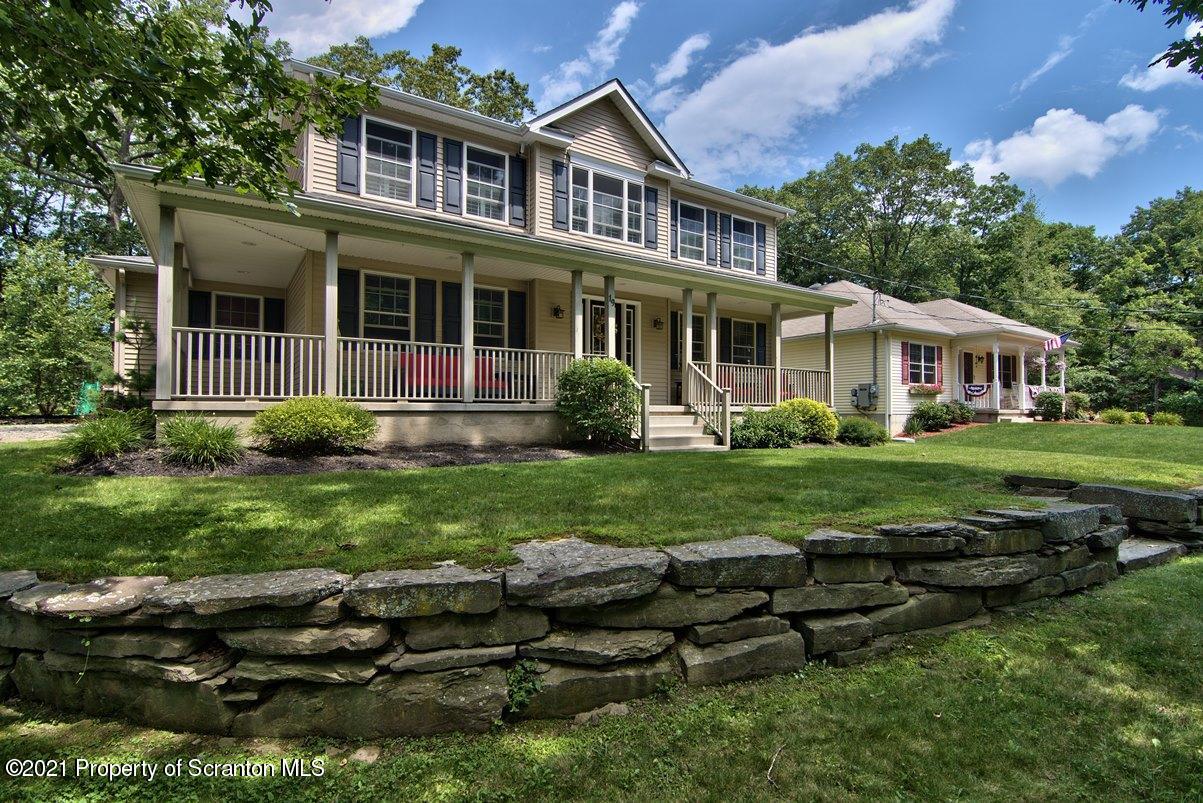 19 Wagon Road Lake Ariel, PA 18436 - Photo 5 of 104 Gallery Image 5