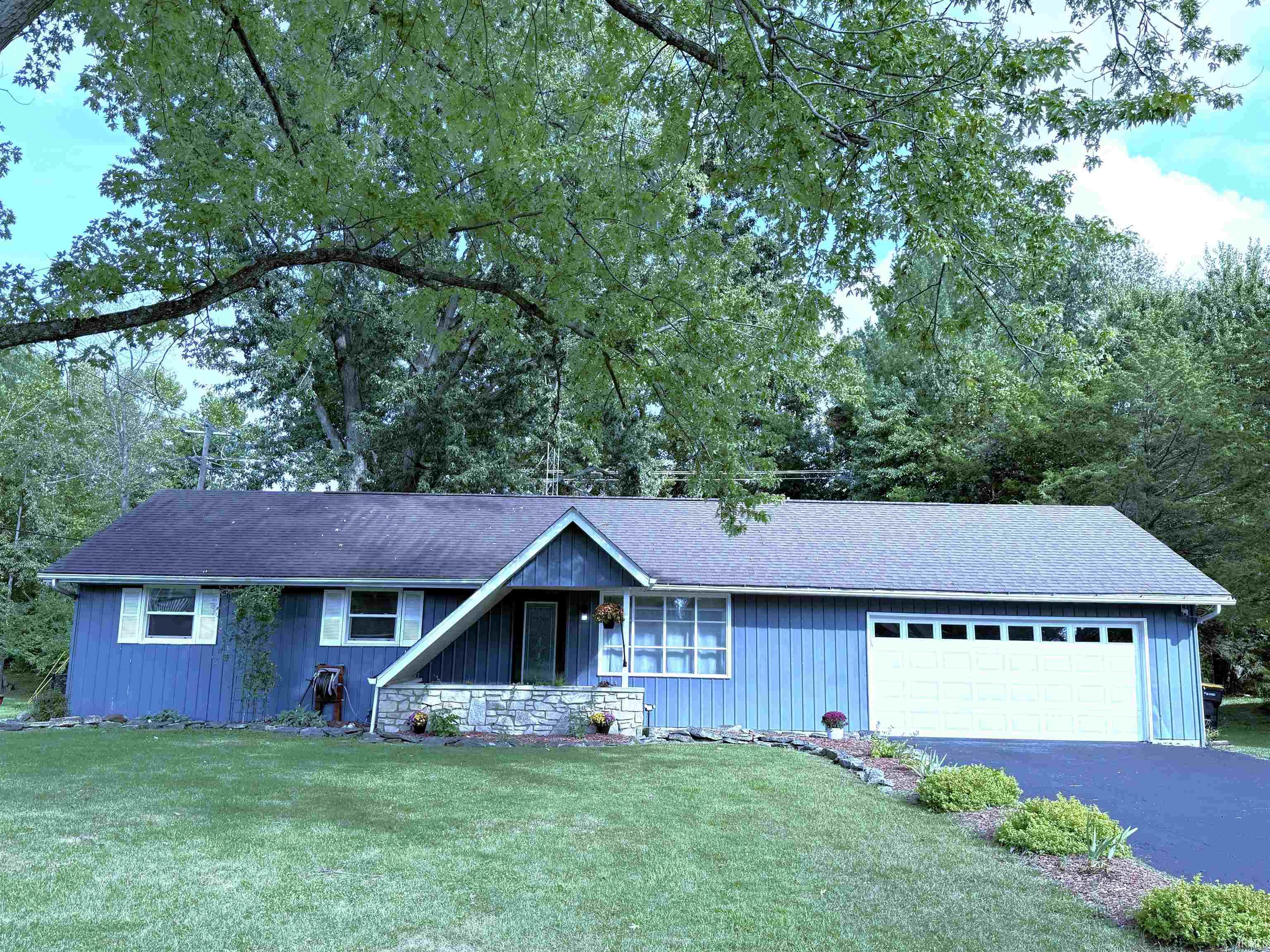 4414 North Ridgewood Drive Bloomington, IN 47404 - Photo 18 of 18 Gallery Image 18