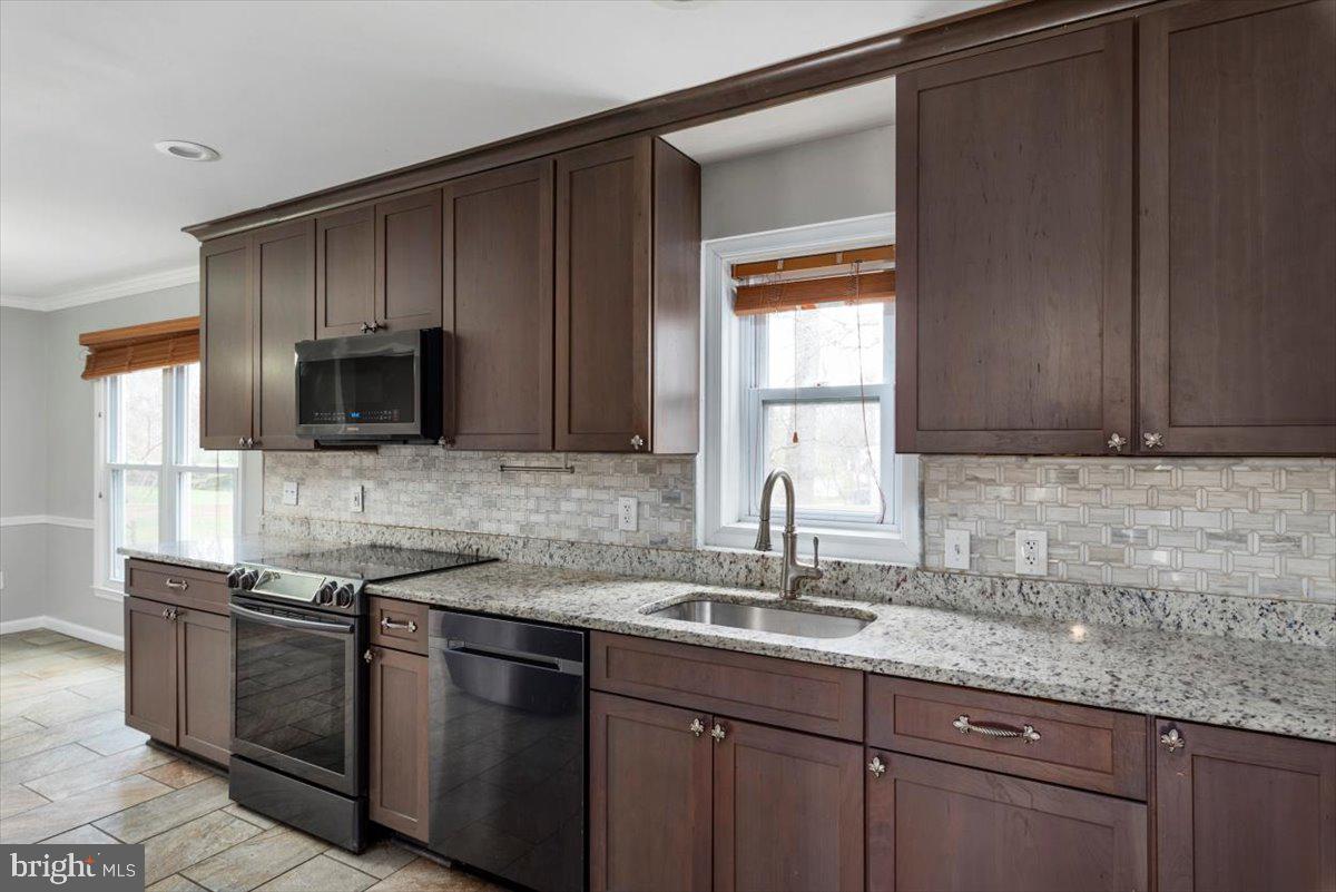2167 Tulsa Road Sykesville, MD 21784 - Photo 10 of 37 Gallery Image 10