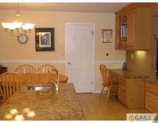 25 Boston Post Road East Brunswick, NJ 08816 - Photo 4 of 8 Gallery Image 4