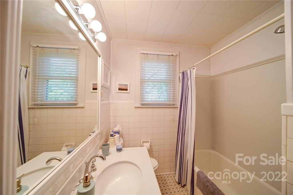 1310 Jackson Road Gastonia, NC 28052 - Photo 19 of 42 Gallery Image 19