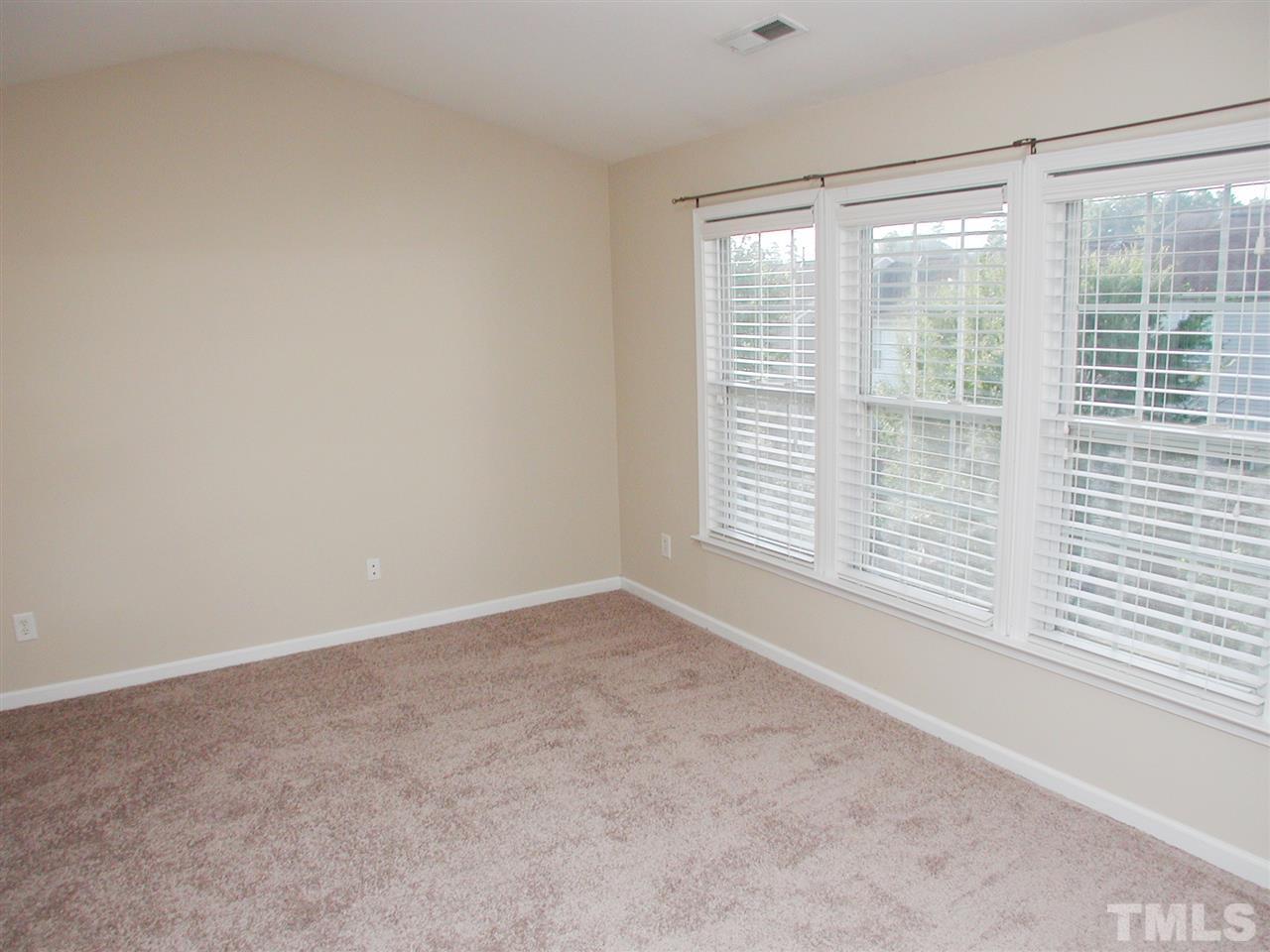 5553 Red Robin Road Raleigh, NC 27613 - Photo 13 of 22