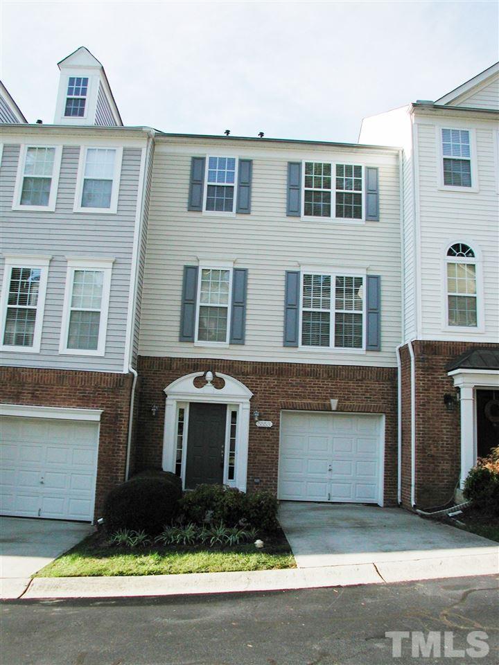 5553 Red Robin Road Raleigh, NC 27613 - Photo 3 of 22