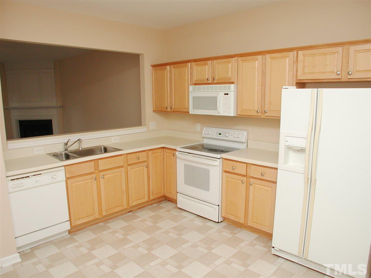 5553 Red Robin Road Raleigh, NC 27613 - Photo 10 of 22