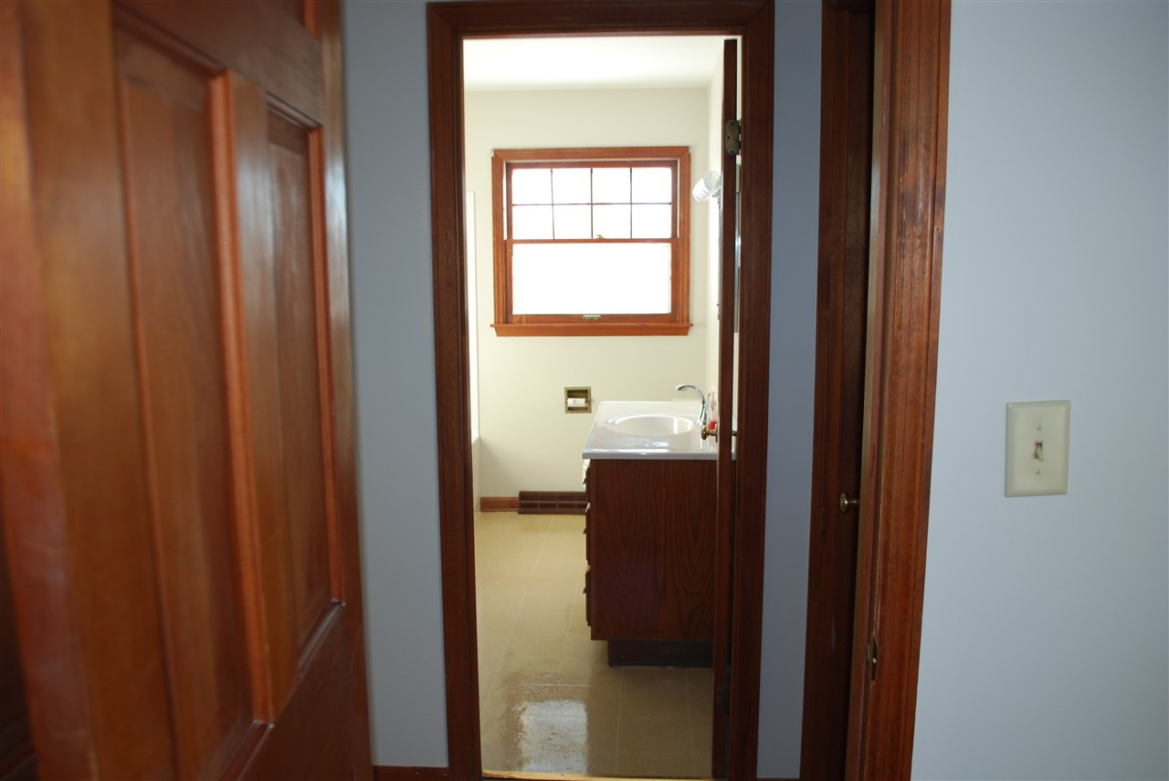 1208 Freed Road Sycamore, IL 60178 - Photo 7 of 9 Gallery Image 7