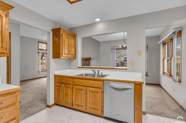 $268,000 | 2700 Meadow Place, Lawrence, KS 66047