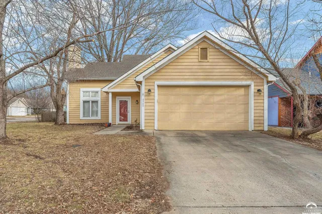 $268,000 | 2700 Meadow Place, Lawrence, KS 66047