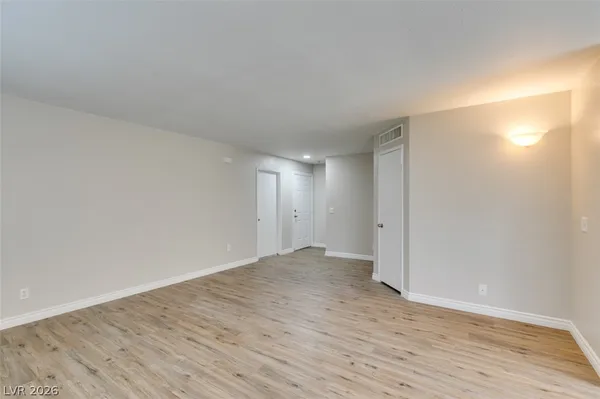 $1,900 | 905 Scarlet Ridge Drive, Las Vegas, NV 89128