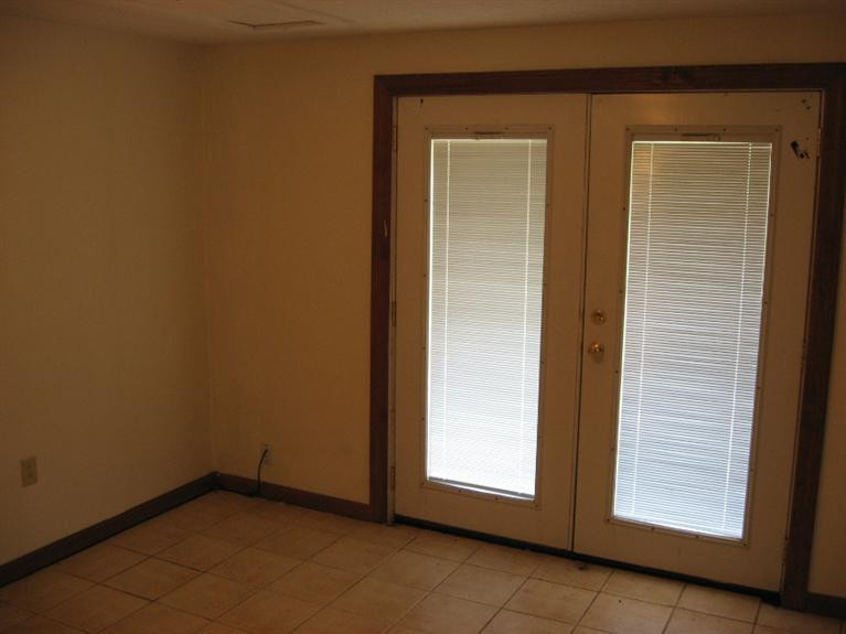 11780 Napoleon-Zion Station Road Dry Ridge, KY 41035 - Photo 13 of 18 Gallery Image 13