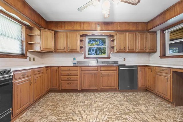 $399,500 | 1026 East Mariah Hill Road, Ferdinand, IN 47532