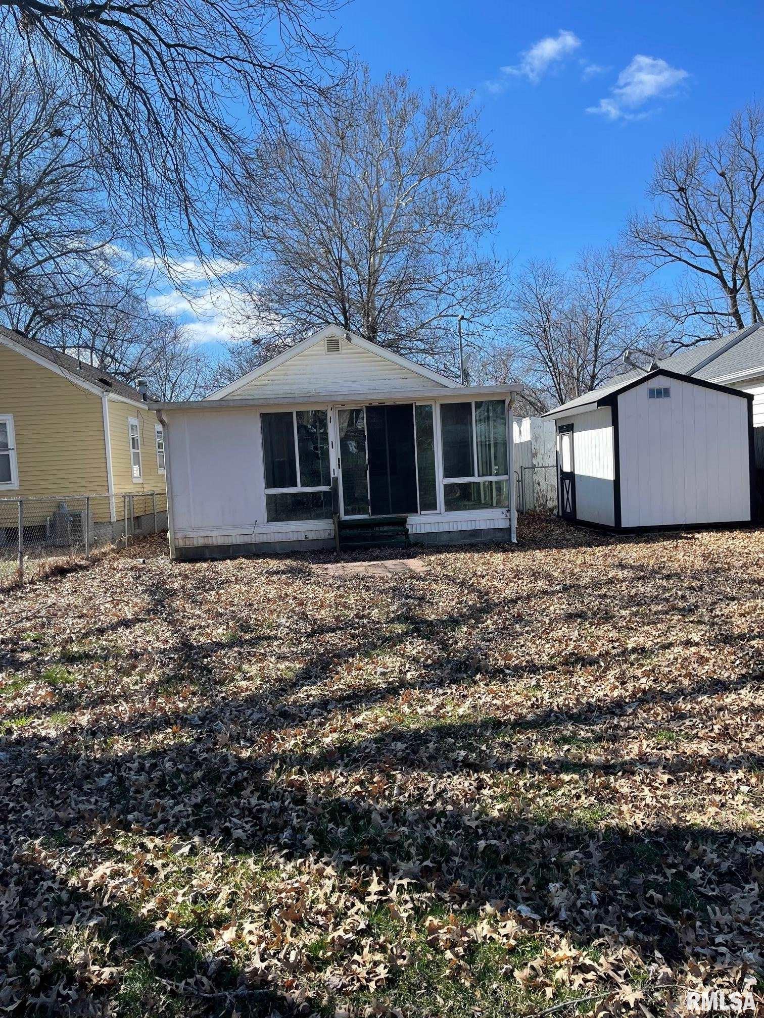 2436 Holmes Avenue Springfield, IL 62704 - Photo 7 of 7