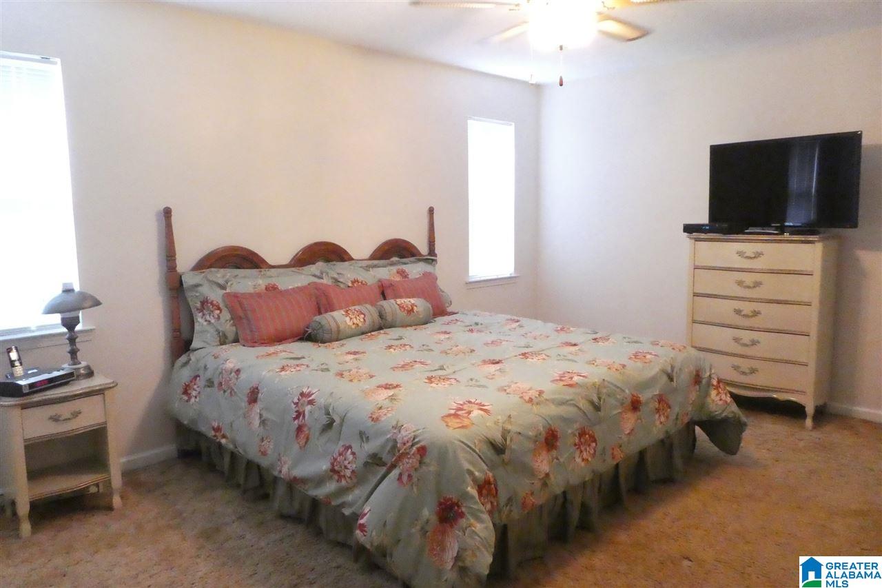 1033 9th Avenue Southwest Alabaster, AL 35007 - Photo 24 of 44