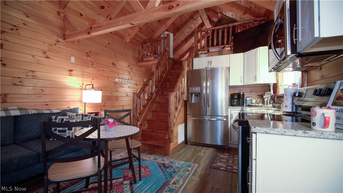5919 Lake Road West, Unit 10 Ashtabula, OH 44004 - Photo 16 of 24