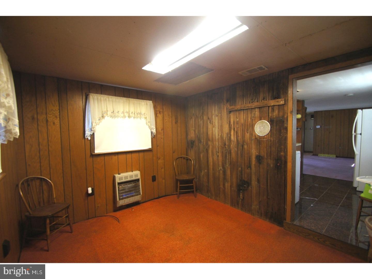 338 South View Road Fleetwood, PA 19522 - Photo 6 of 14 Dining Room